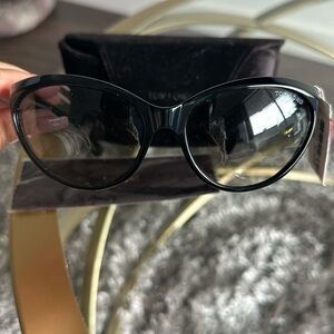 NWT NEVER WORN TOM FORD MARTINA SUNGLASSES